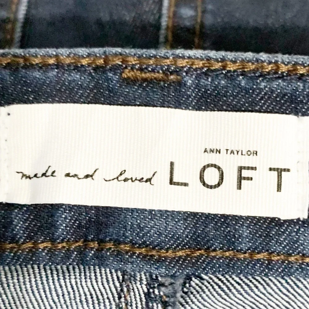 Ann Taylor LOFT Modern Straight Dark Wash Denim Jeans Five Pocket Styling 28/6